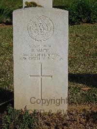 Salonika (Lembet Road) Military Cemetery - Smith, R S